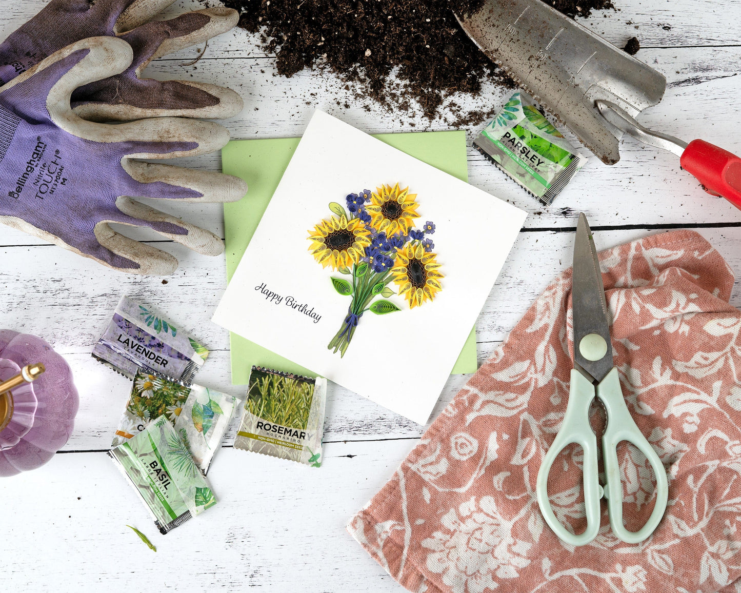 Birthday Sunflower Bouquet Quilling Card