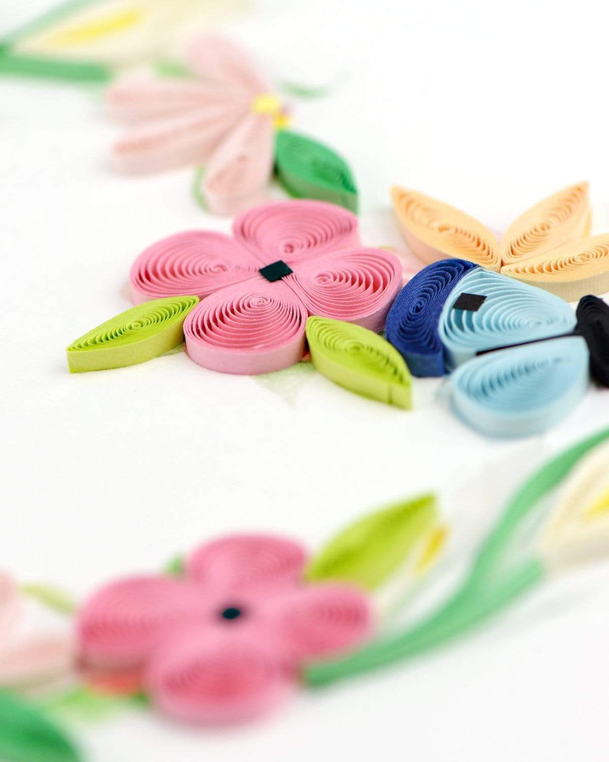 Floral Heart Wreath Quilling Card