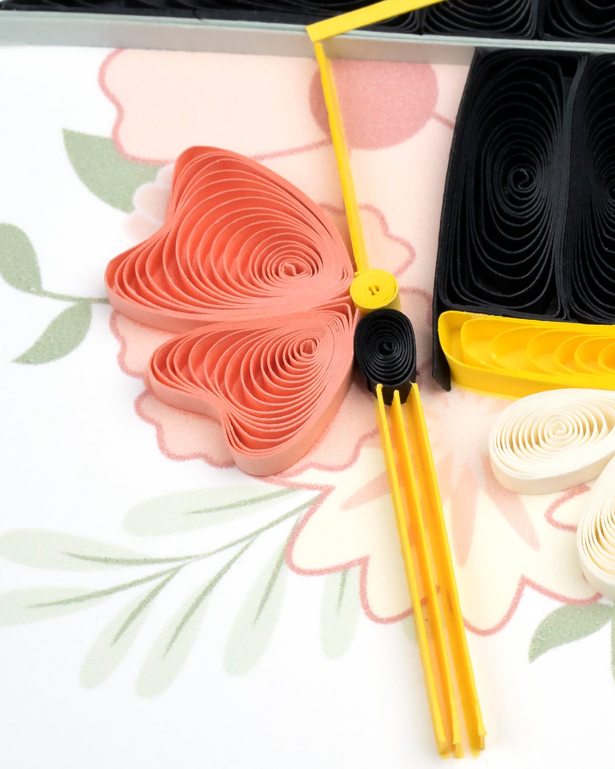 Floral Mortarboard Graduation Quilling Card