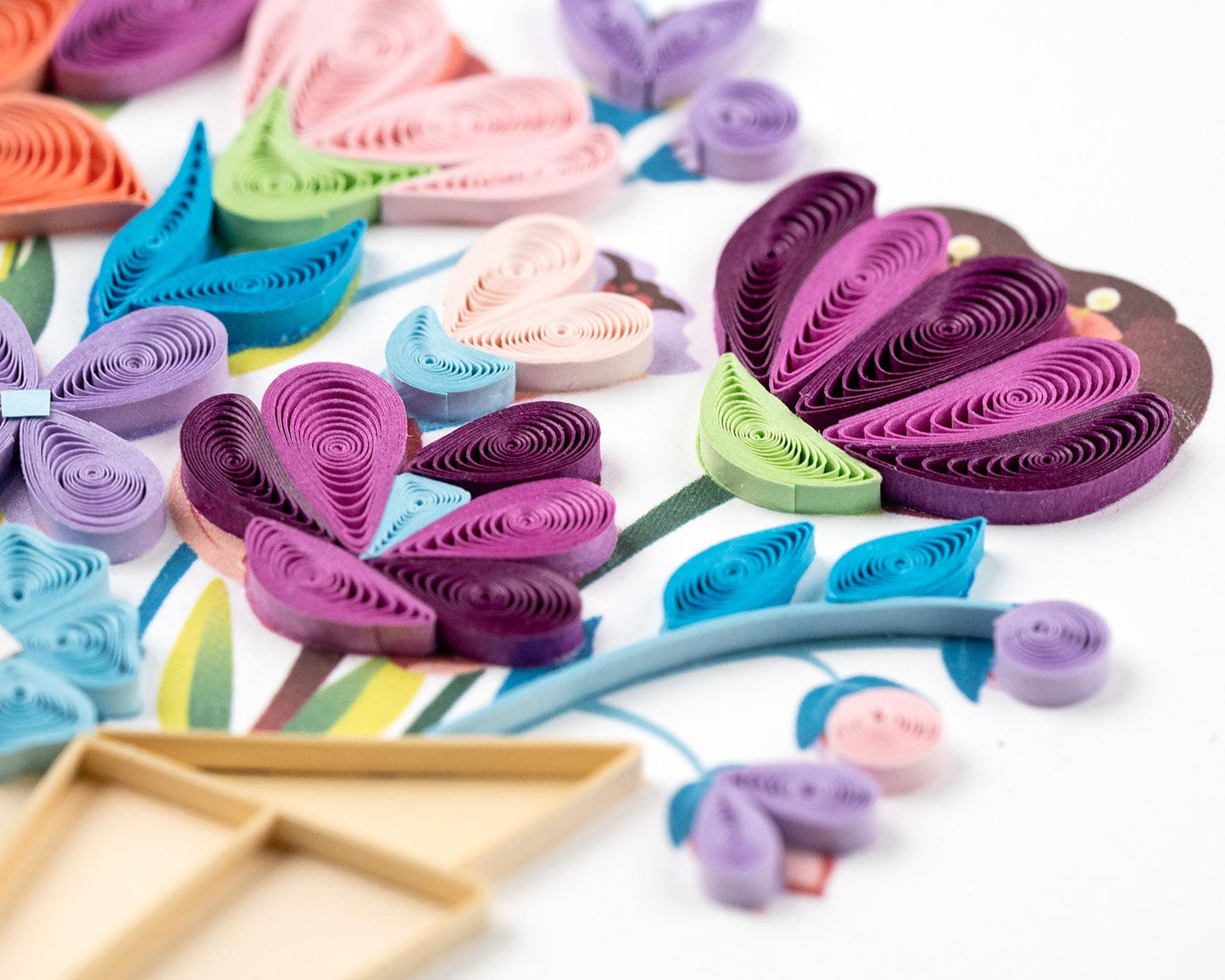 Playful Flower Bouquet Quilling Card