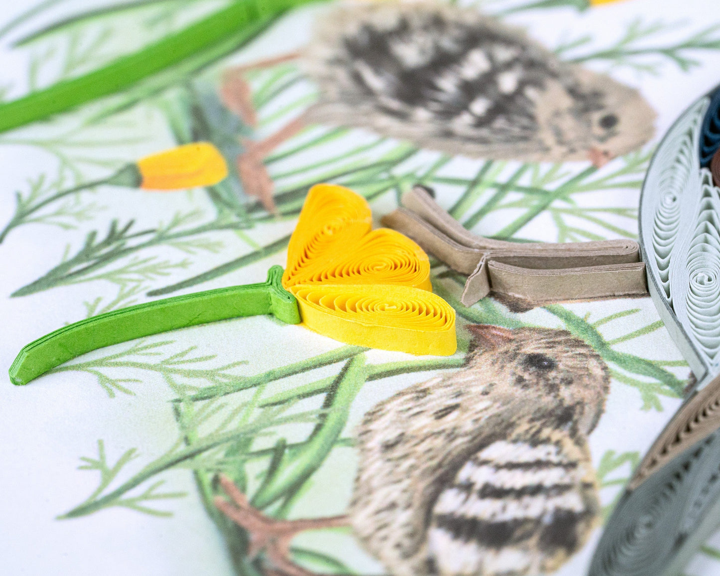 Quail with Chicks & Poppies Quilling Card
