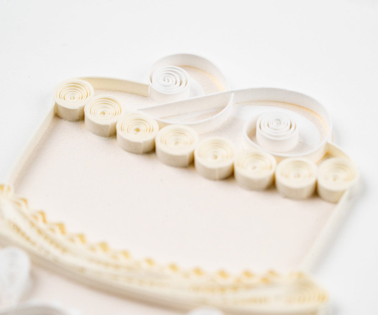Quilled Elegant Wedding Cake Greeting Card 7066287571023